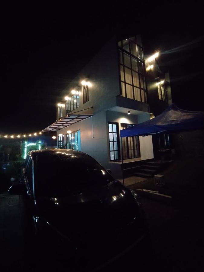 Villa Sky Garden Bogor Exterior photo